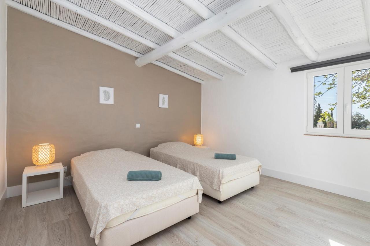 Mexilhoeira Grande Palmeiras Cottages מראה חיצוני תמונה